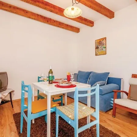 One-bedroom In Xv Apartament